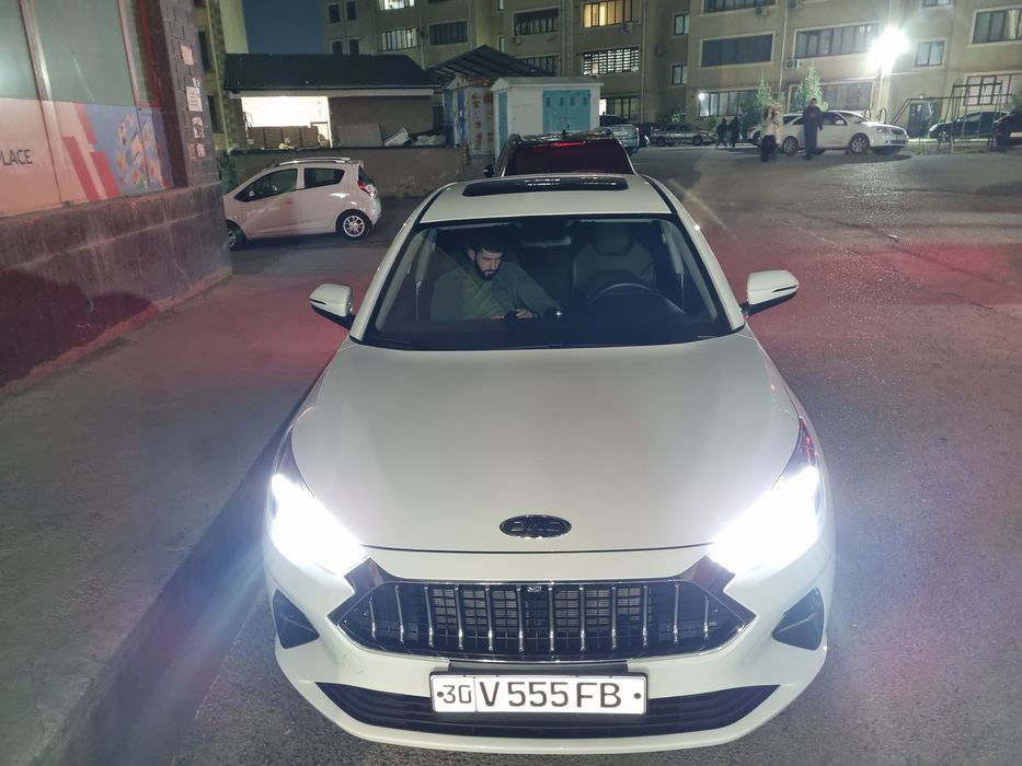 JAC J7 avtosi sotiladi full pozitsya