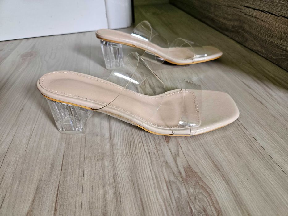 Силиконови чехли