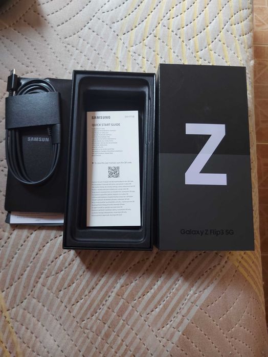 SAMSUNG Galaxy Z Flip3 G5
