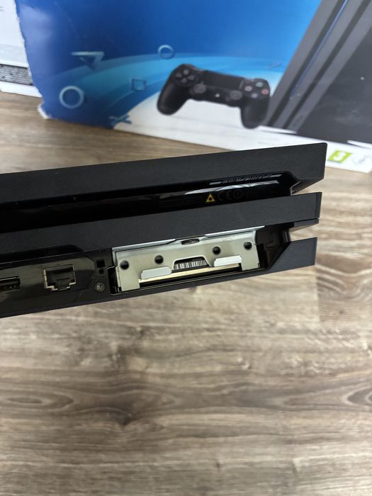 PlayStation 4 Pro - 1TB