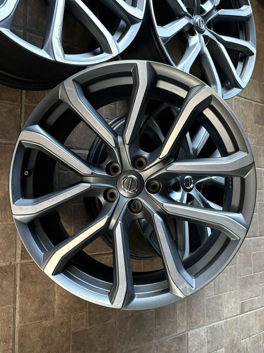 Оригинални джанти Volvo / Волво 20" 5х108