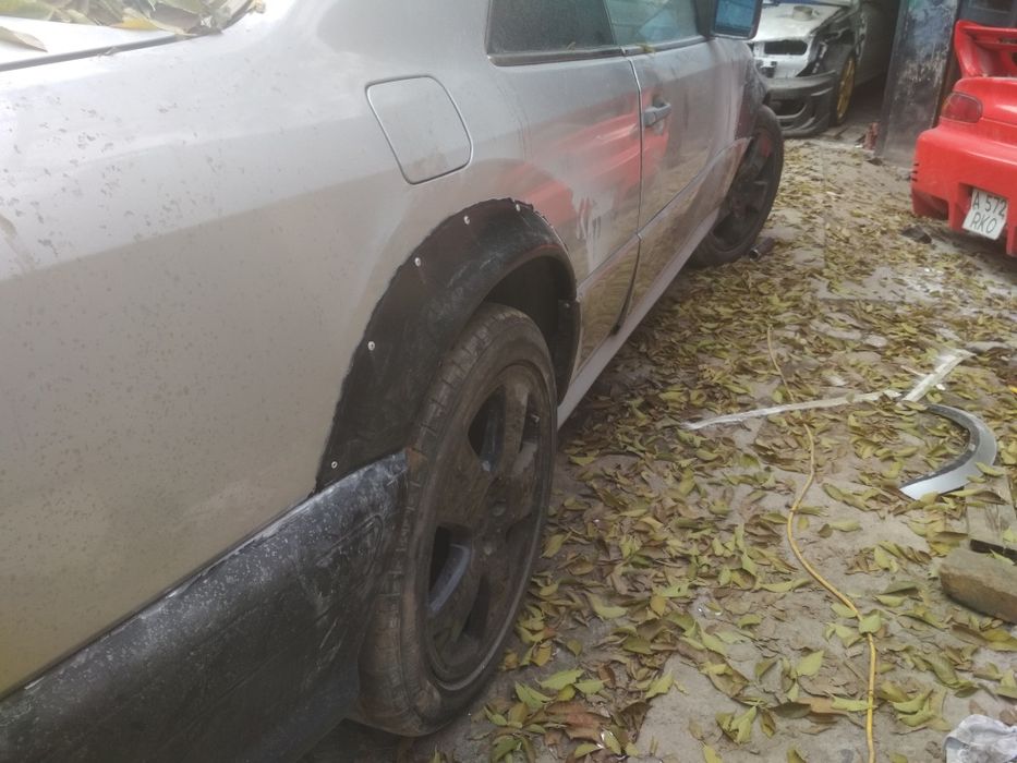 Бампера Валд Мерс W124