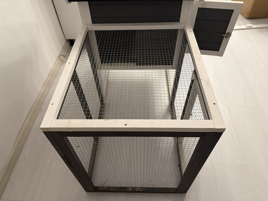 Cusca PawHut pentru Iepuri si Rozatoare de Exterior din Lemn