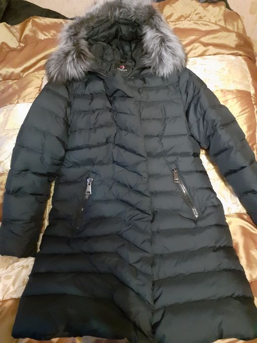 Продам пуховик женский 54 размер
