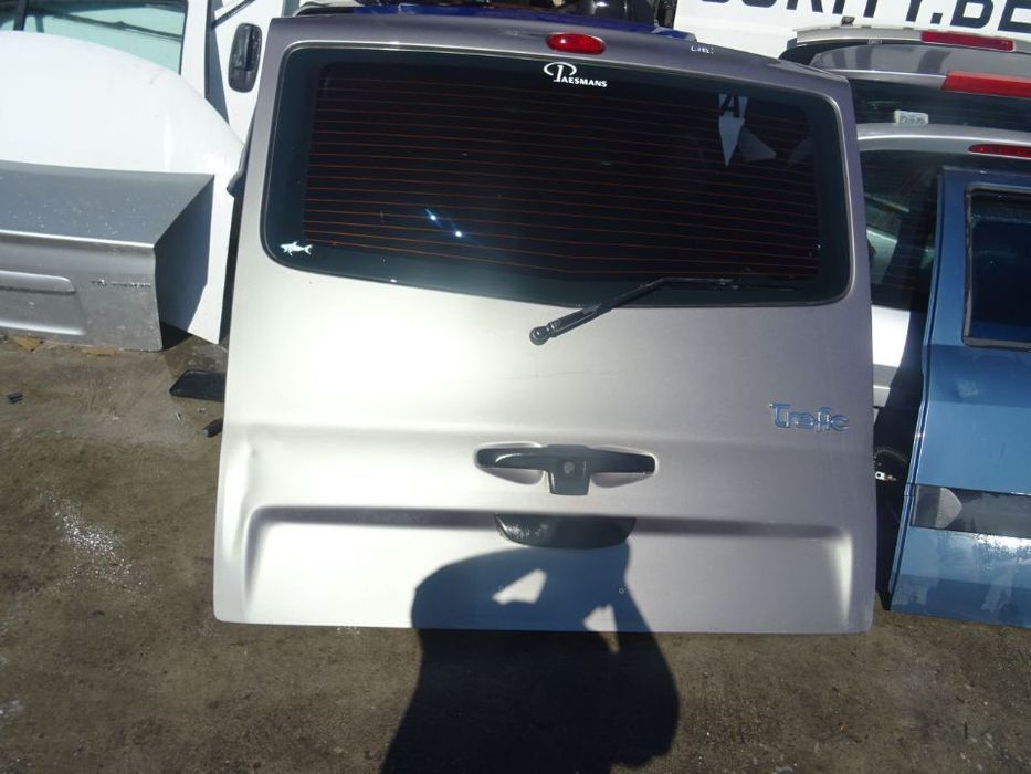 Vand Haion Complet Renault Trafic din 2010 volan pe stanga fara rugina fara lovituri