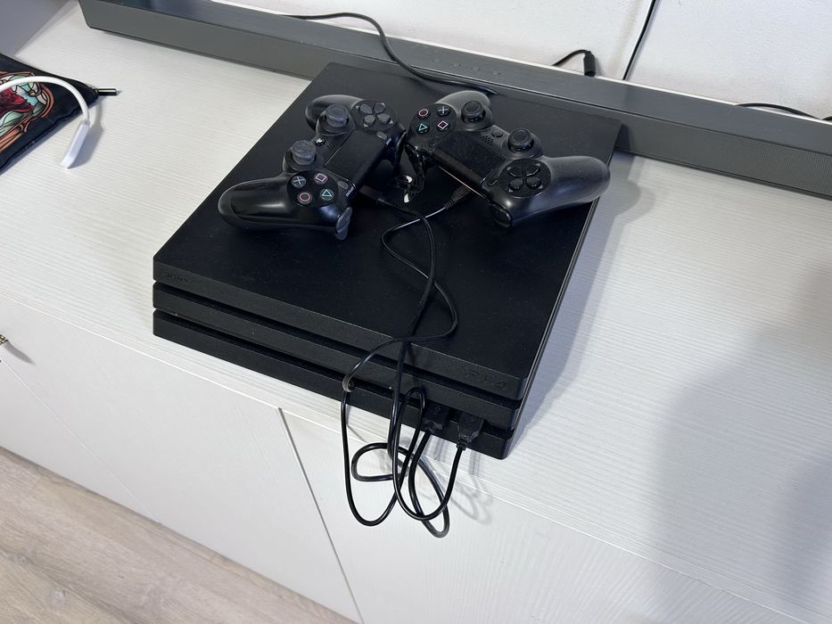 Playstation 4 Pro 1TB