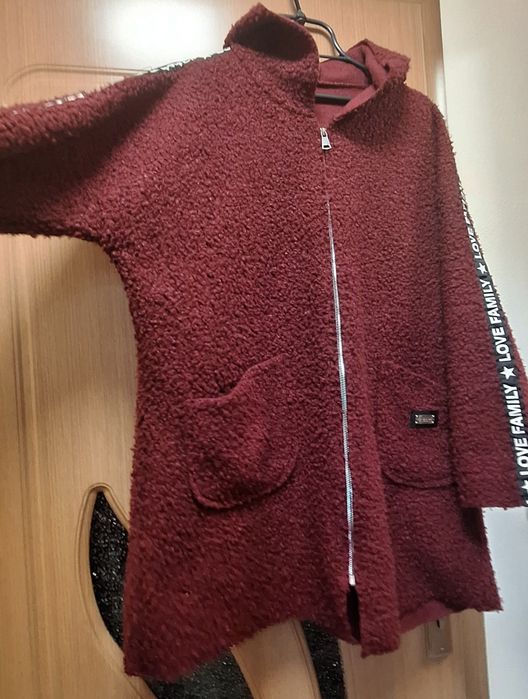 Cardigan pufos nou