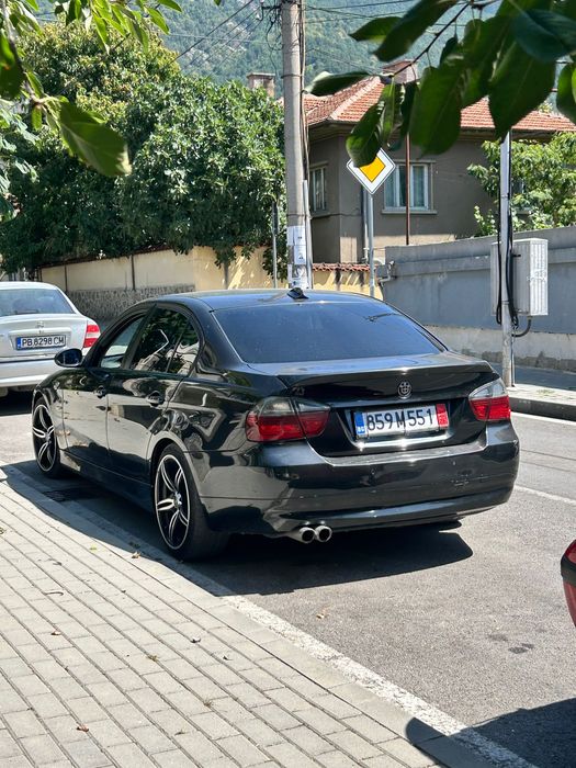 Стопове за е90 и багажник