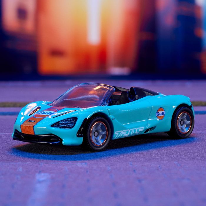 McLaren 720s Spyder GULF - Matchbox - количка 1/64