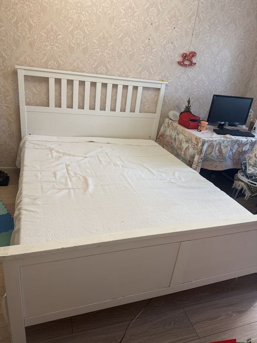Кровать Икеа продам
