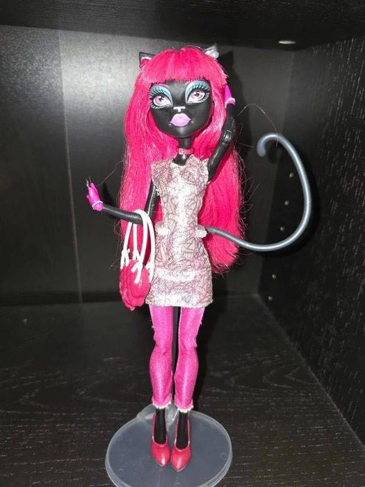 Монстр Хай Monster High Кэтти Кетти Нуар скарместр scaremester