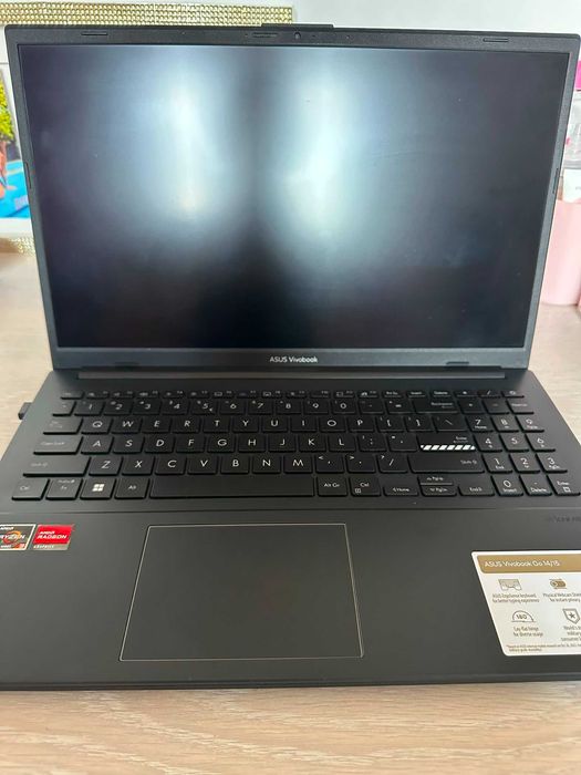 Laptop ASUS Vivobook Go 15