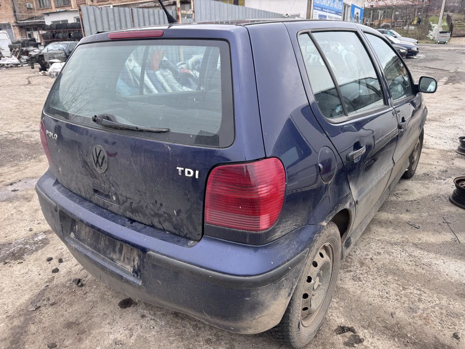 VW polo 1.4tdi 75hp 2000г На Части