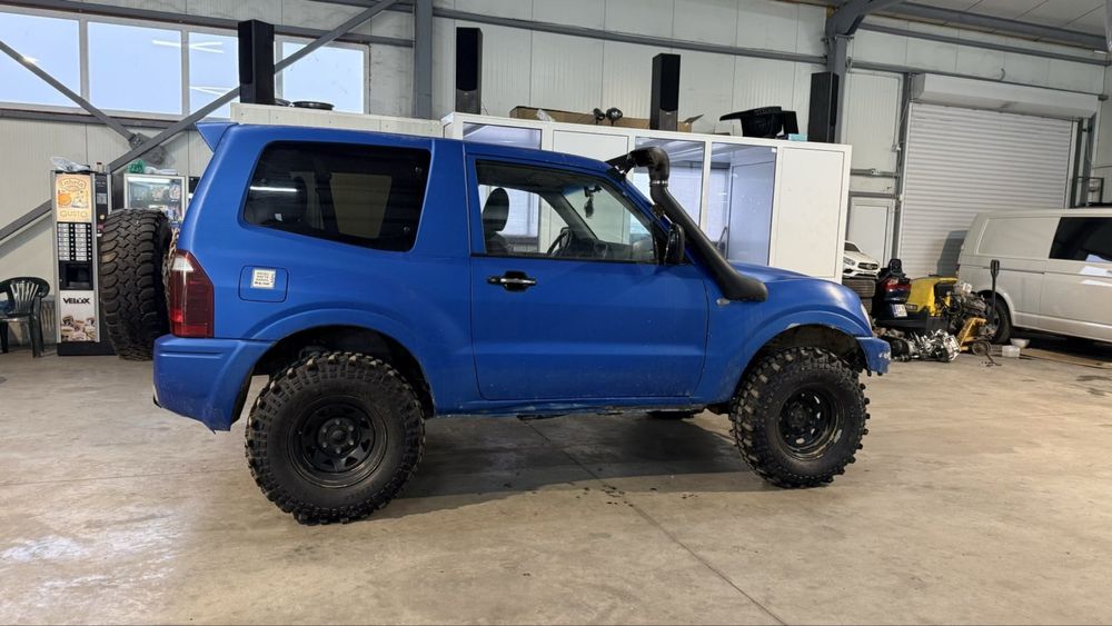 Mitsubishi Pajero 3