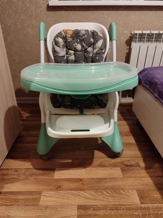 Стол для кормления.