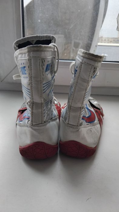 Продам счастливые боксерки 36р.б/у