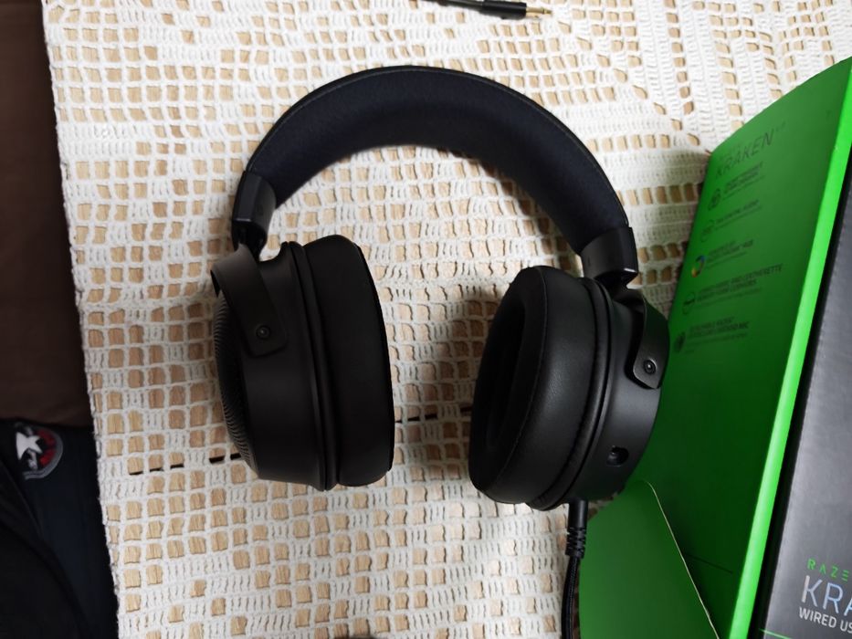 Razer kraken V3 headphones слушалки