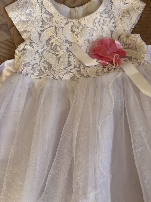 Платье на девочку