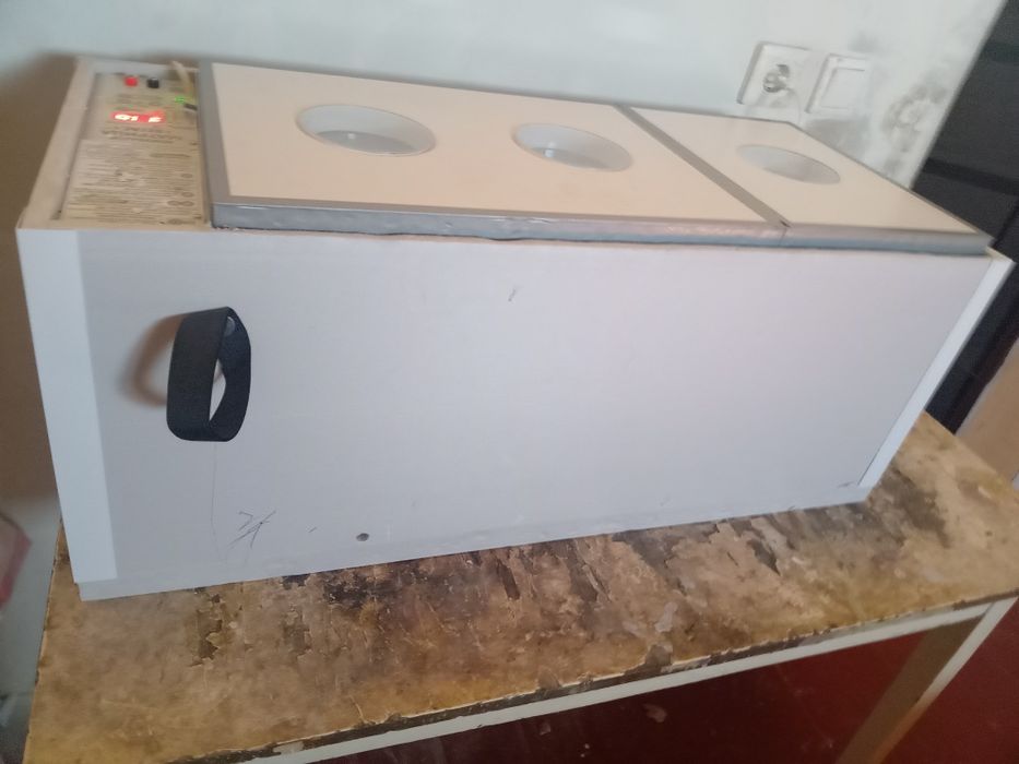 Инкубатор 90 жұмырткалык