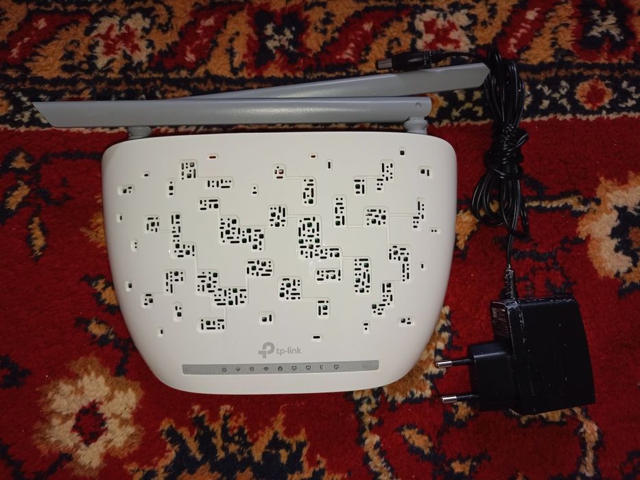 Интрнет модем с кабелем