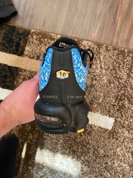 Продавам оригинални маратонки NIke