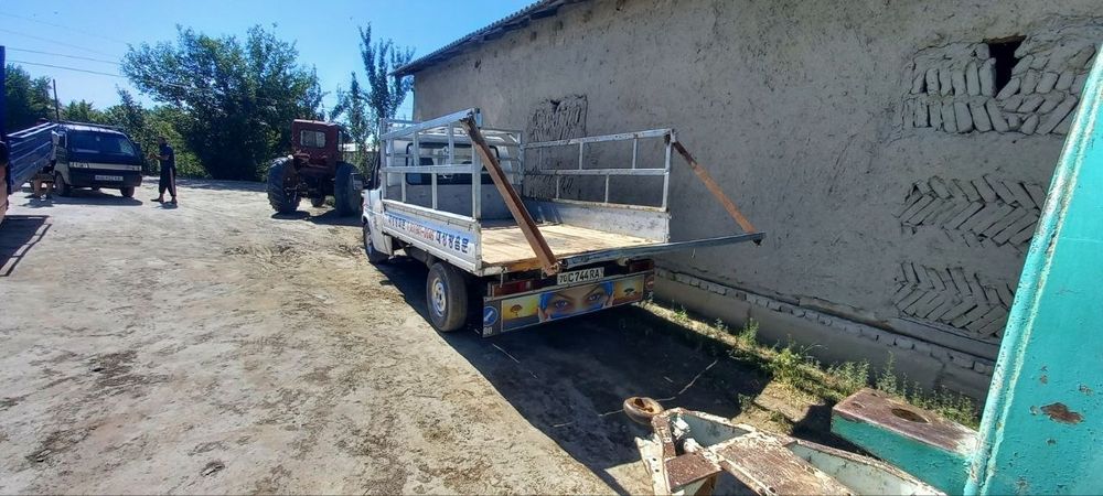 Ford transit sotiladi