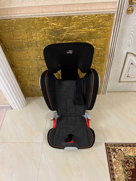 Детское автокресло isofix Britax Romer kidfix II XP