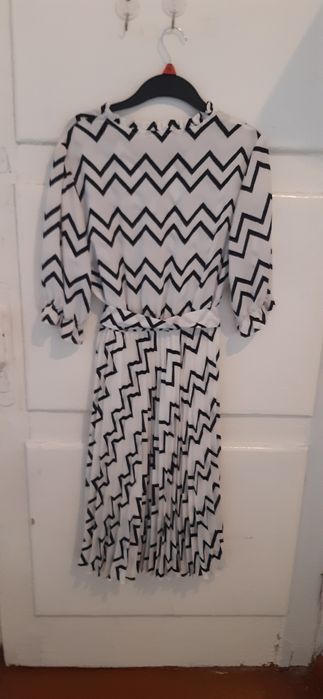 Женское новое платье