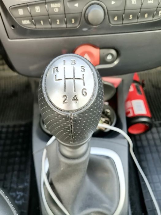 Urgent vând renault clio 1,5 diesel