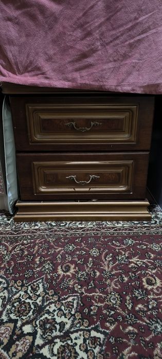 Мебел сотилади уйдан