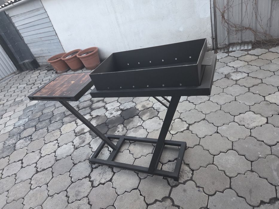 Продам мангал новый
