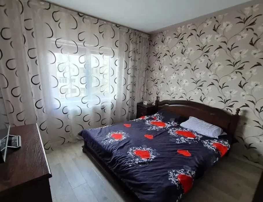 Дава се под наем Двустаен апартамент в Пловдив, Център - 60 кв.м за 331.5 € - Снимка #2