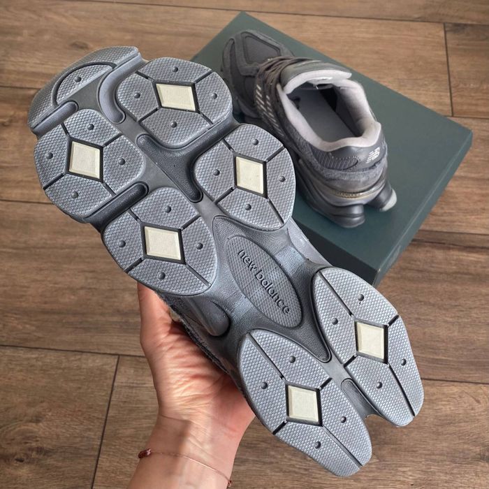 New Balance 9060 Magnet - 36,37,38,39,40,41,42,43,44,45,46