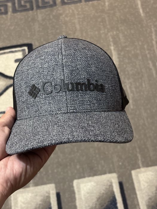 Продам бейсболку  Columbia