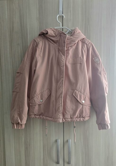 Пролетно розово яке