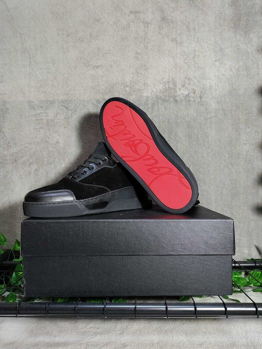 Louboutin marimea 45