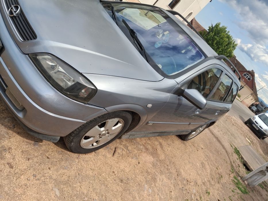 Vând Opel astra g cu probleme la motor