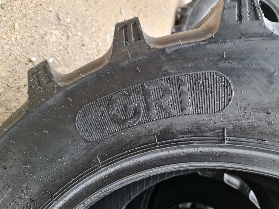 Cauciucuri noi 380/70R24 marca GRI anvelope radiale tractor fata FIAT