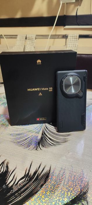 Продам Huawei Mate X6