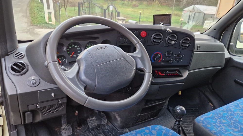 Iveco daily cabina dubla doka