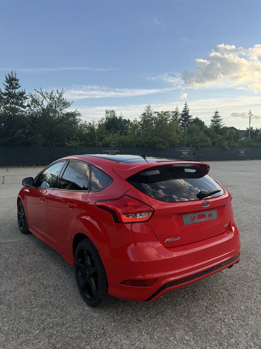 FORD Focus 2016 — imagine 3