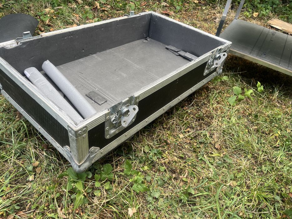 Flight case pentru echipament evenimente
