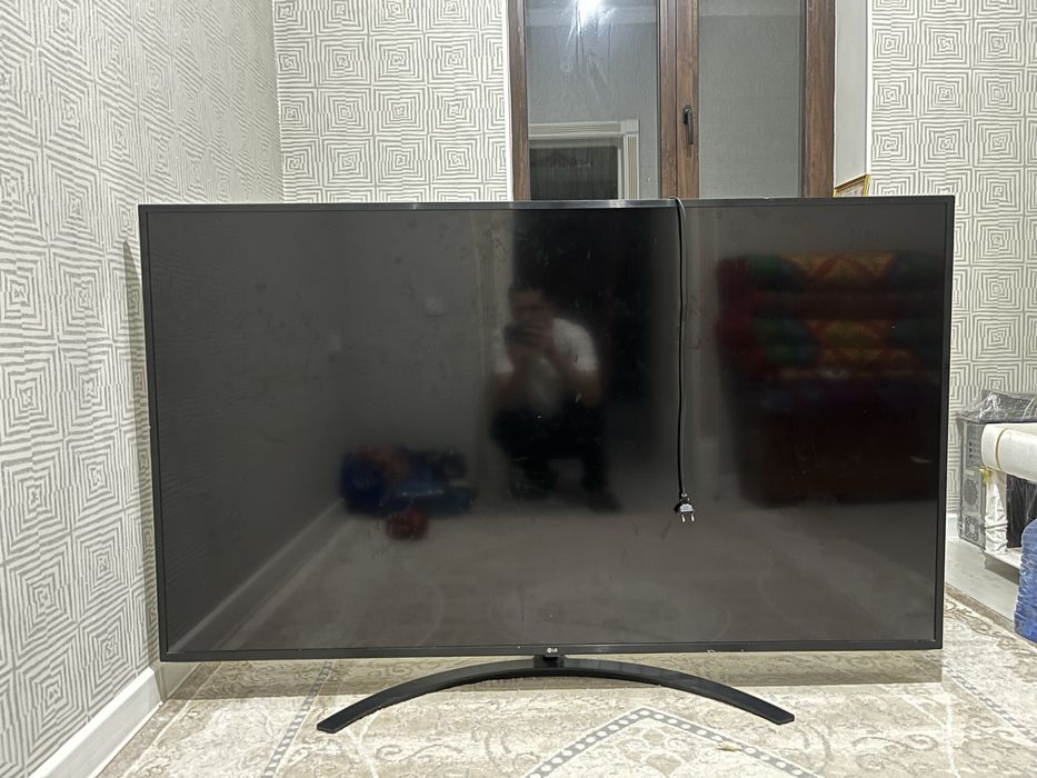 Продам телевизор LG