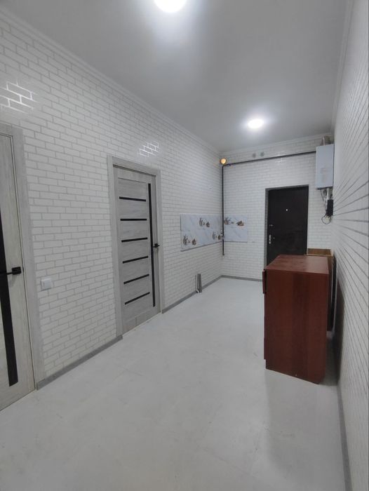 Мирабадский район 2 комн Коттедж. Новый ремонт