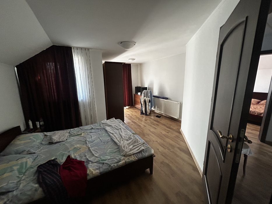Vand casa in Cartierul Tineretului Oradea