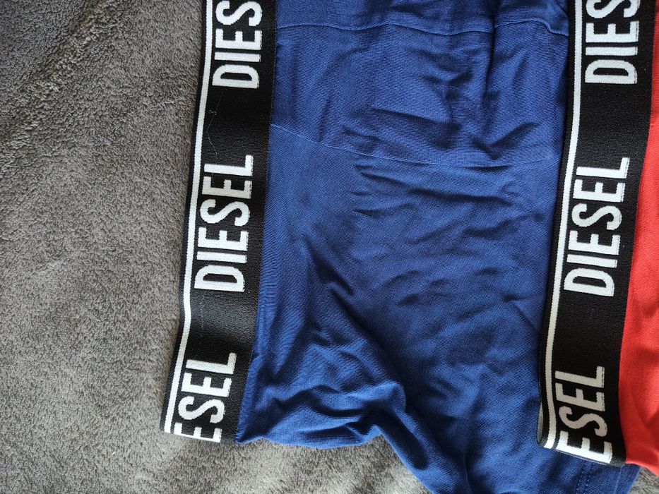 Diesel set 3 boxeri bărbătești negru-rosu- bleumarin mărimea L noi originali