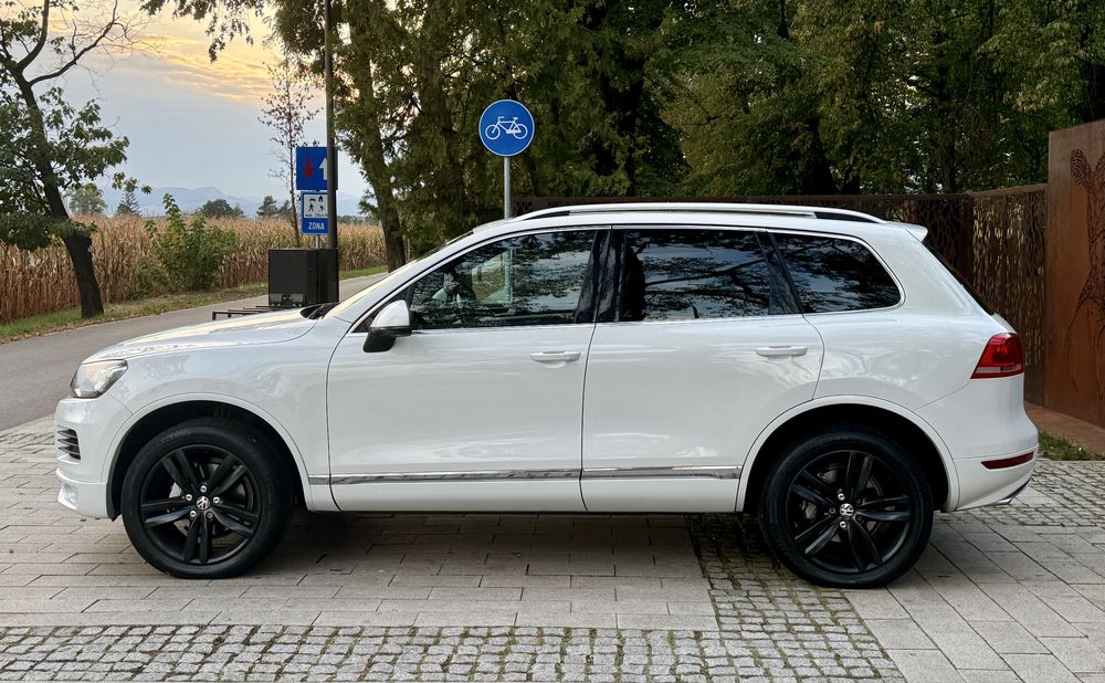 VOLKSWAGEN Touareg 2012 — imagine 5