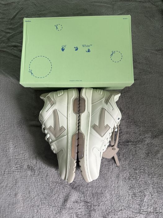 Off-White Out Of Office