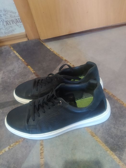 Продам кеды,42 размер