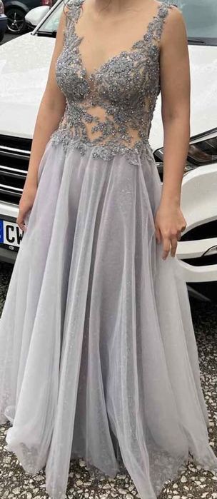 Бална рокла